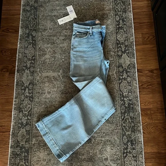 7 For All Mankind Light Blue Flare Jeans - Picture 2 of 4